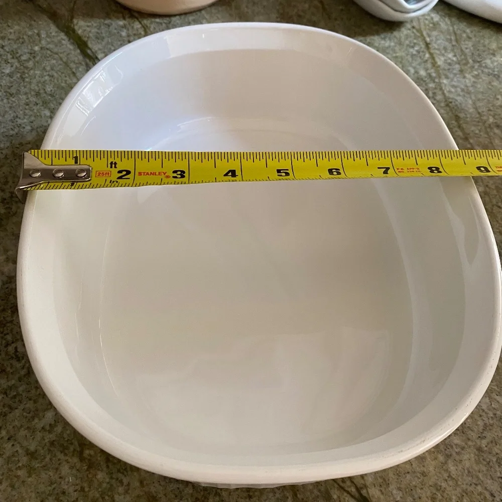 Corning Ware covered casserole dish - Picture 2 of 5